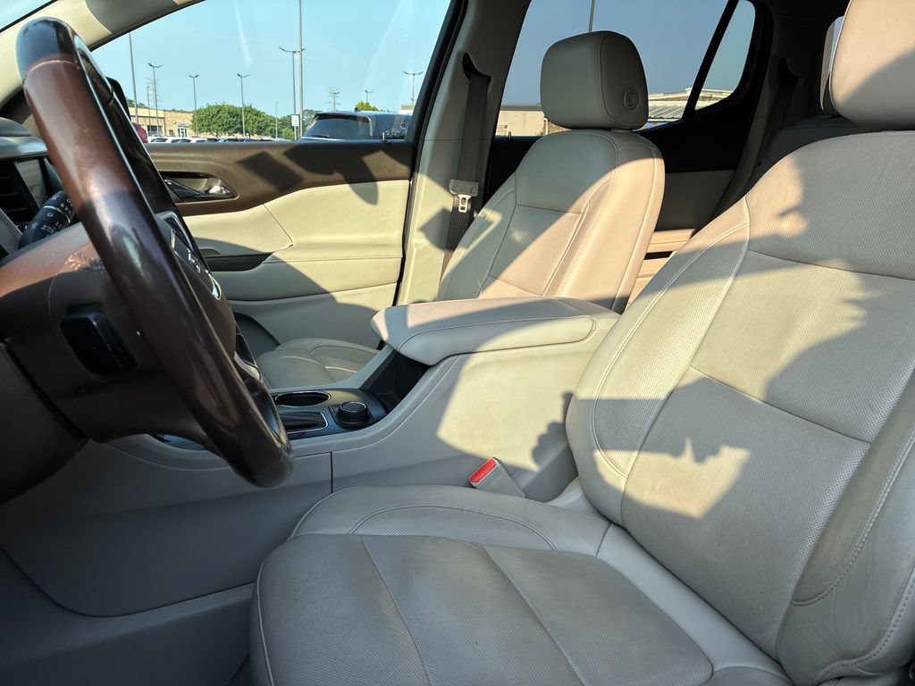 Used 2018 GMC Acadia SLT FWD image 11