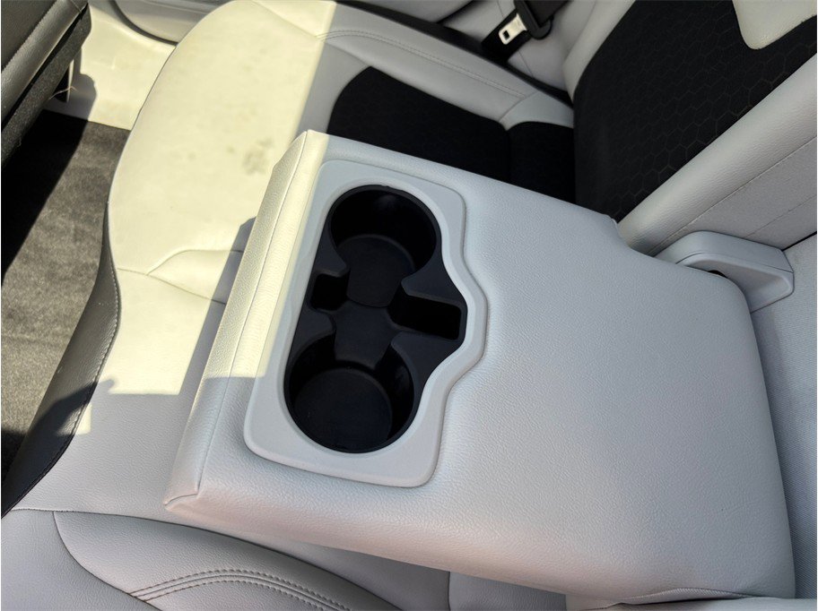 Used 2018 Jeep Compass Latitude w/ Popular Equipment Group image 33