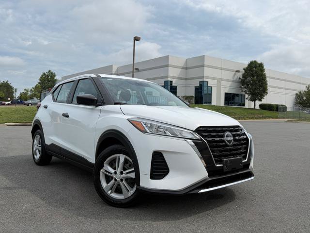 Used 2024 Nissan Kicks S FWD image 2