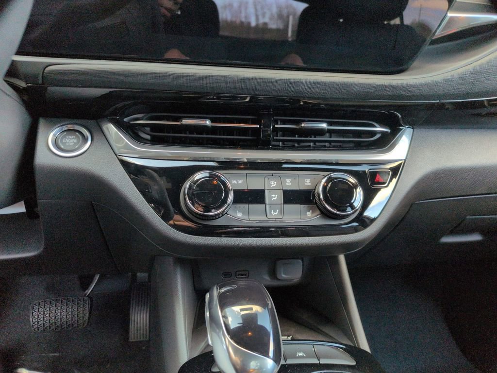 New 2026 Buick Envista Sport Touring w/ Studio Series image 14