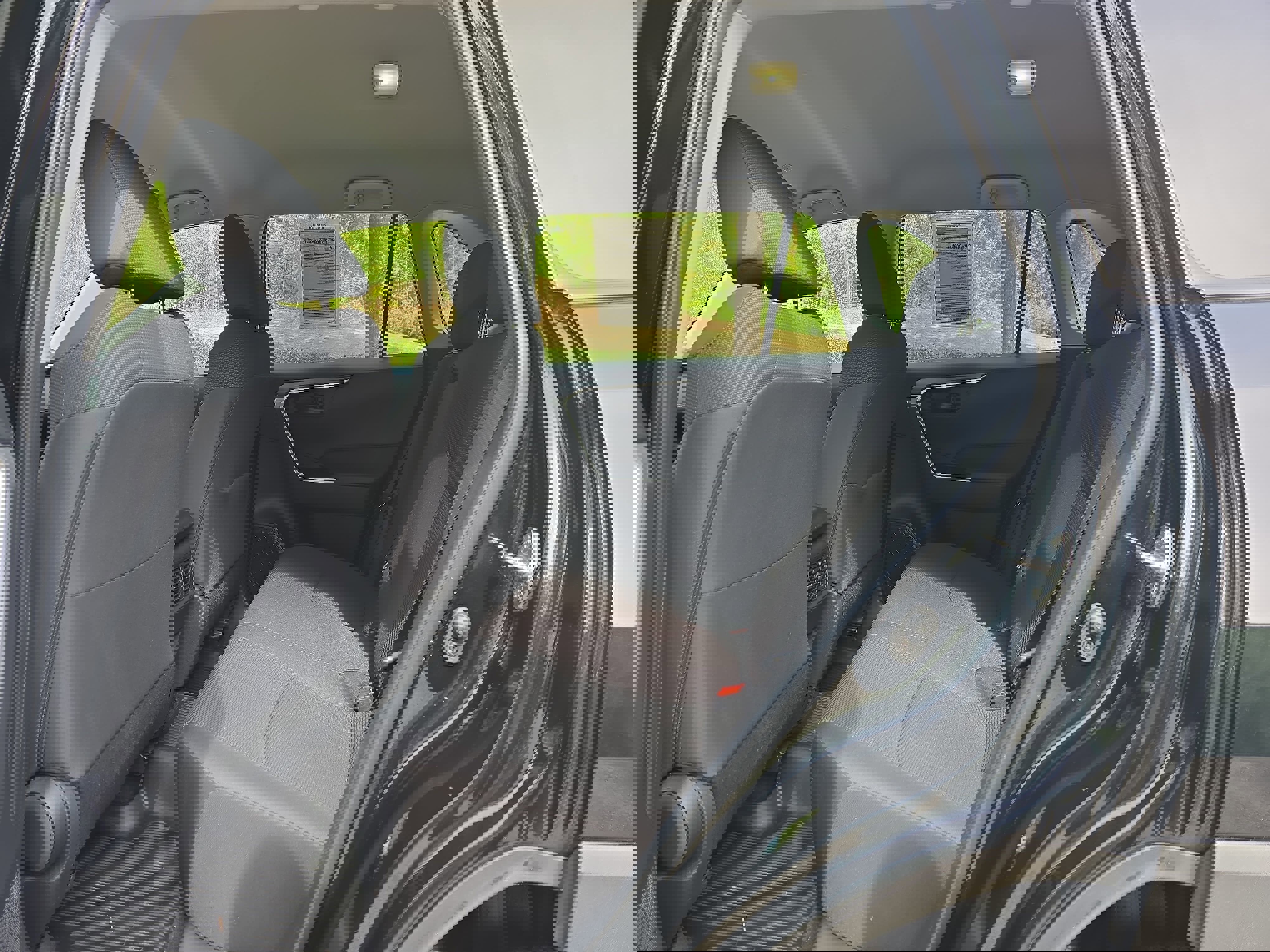 Used 2023 Toyota RAV4 LE image 13