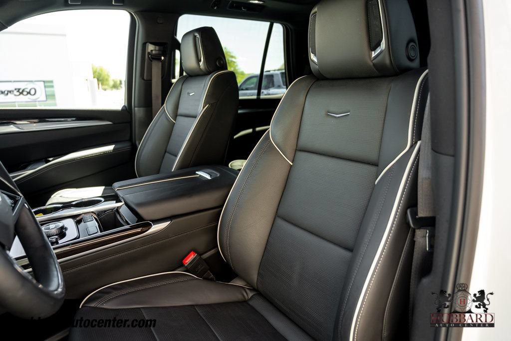 Used 2025 Cadillac Escalade Premium Luxury w/ Touring Package AWD/4WD image 20