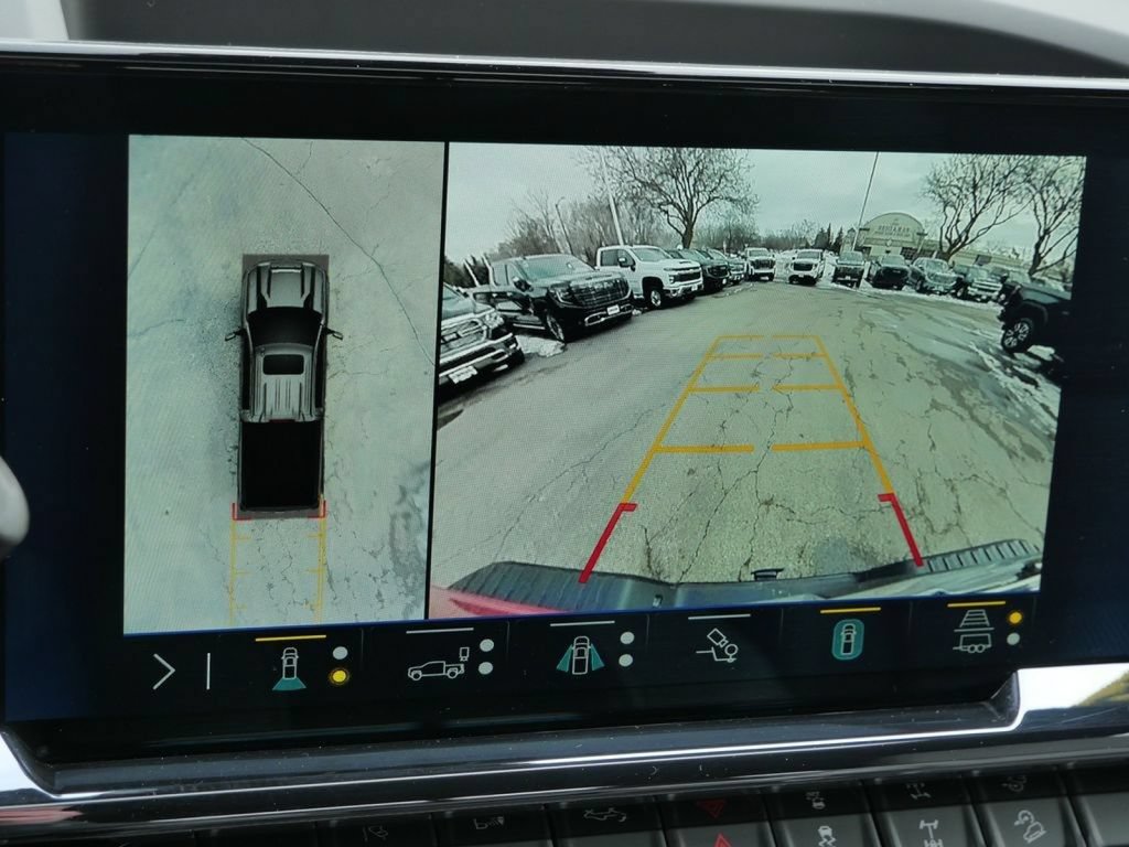 Used 2025 Chevrolet Silverado 2500 ZR2 w/ Technology Package AWD/4WD image 55