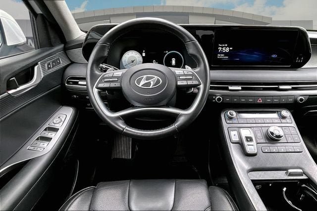 Used 2023 Hyundai Palisade Limited AWD/4WD image 5