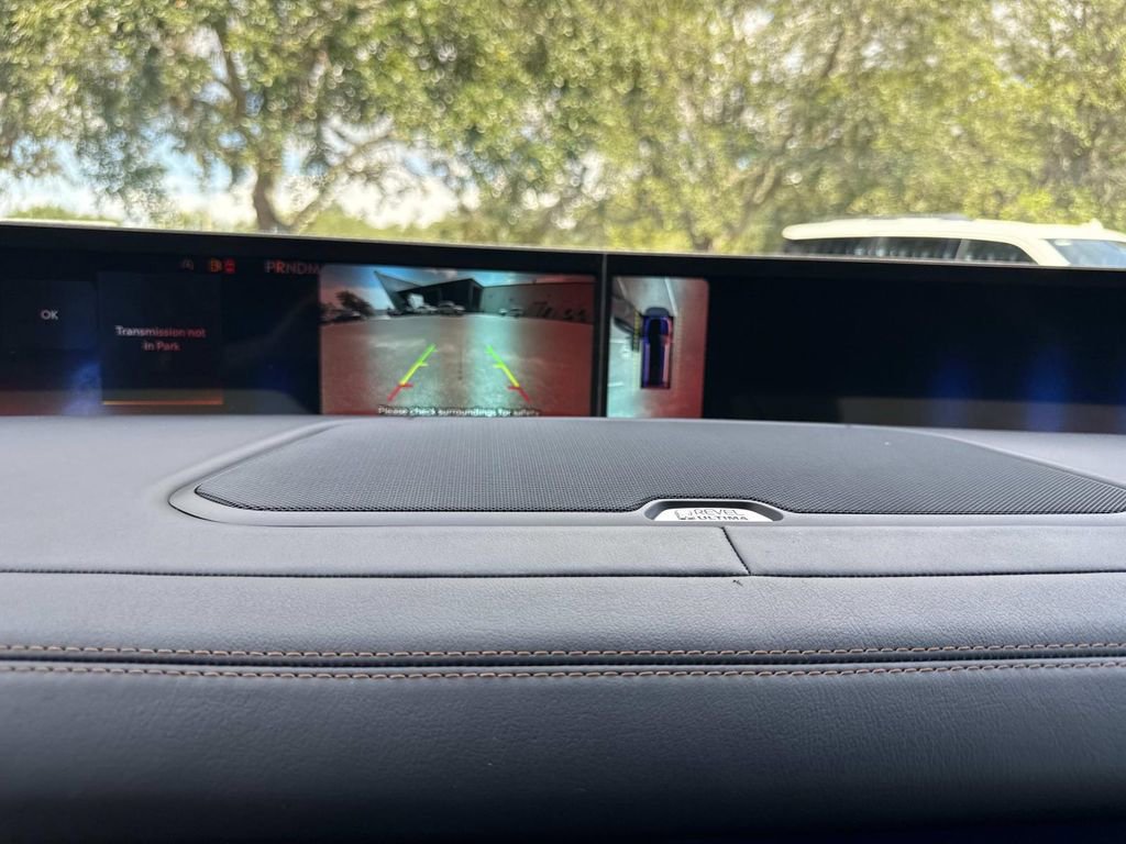 New 2025 Lincoln Navigator Black Label image 25