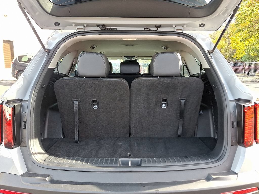 Used 2022 Kia Sorento S AWD/4WD image 29