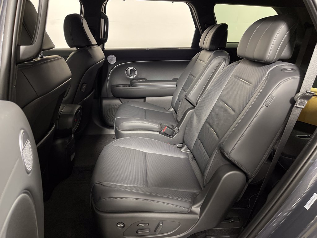 New 2026 Hyundai Palisade Calligraphy AWD/4WD image 13