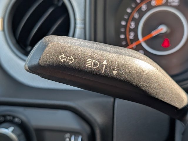 Used 2025 Jeep Wrangler Sport AWD/4WD image 26