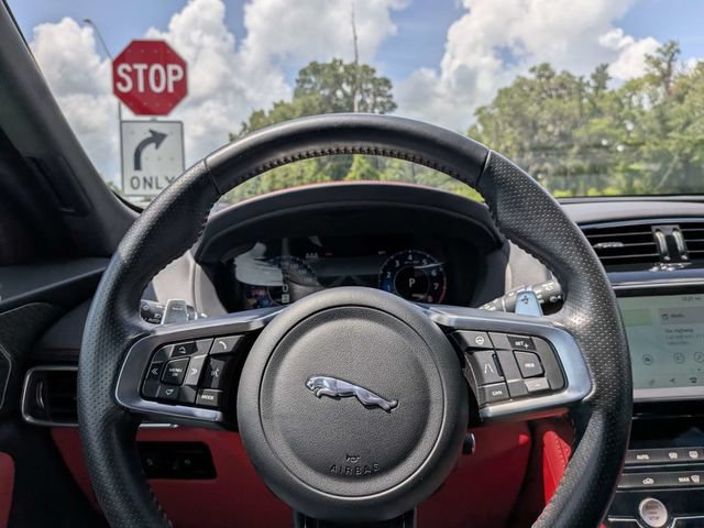 Used 2020 Jaguar F-PACE SVR AWD/4WD image 21