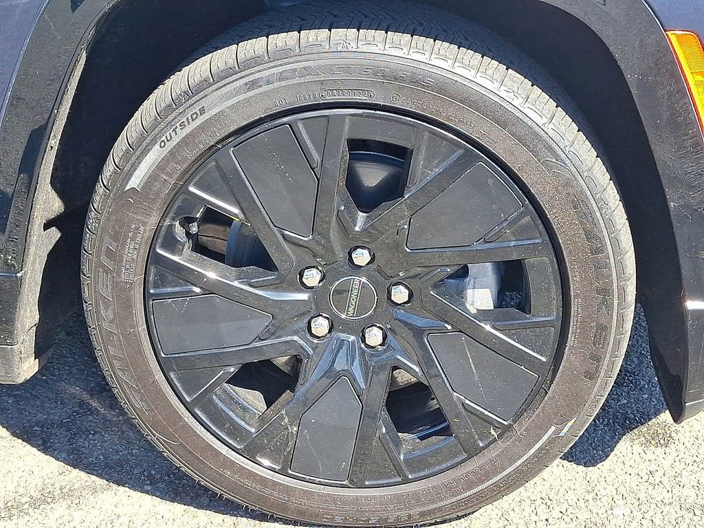 Used 2024 Jeep Wagoneer Launch Edition image 9