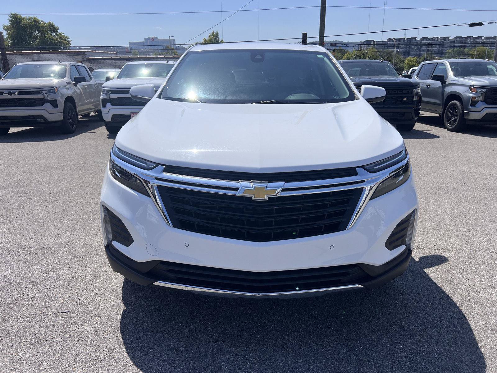 Used 2024 Chevrolet Equinox LT FWD image 27