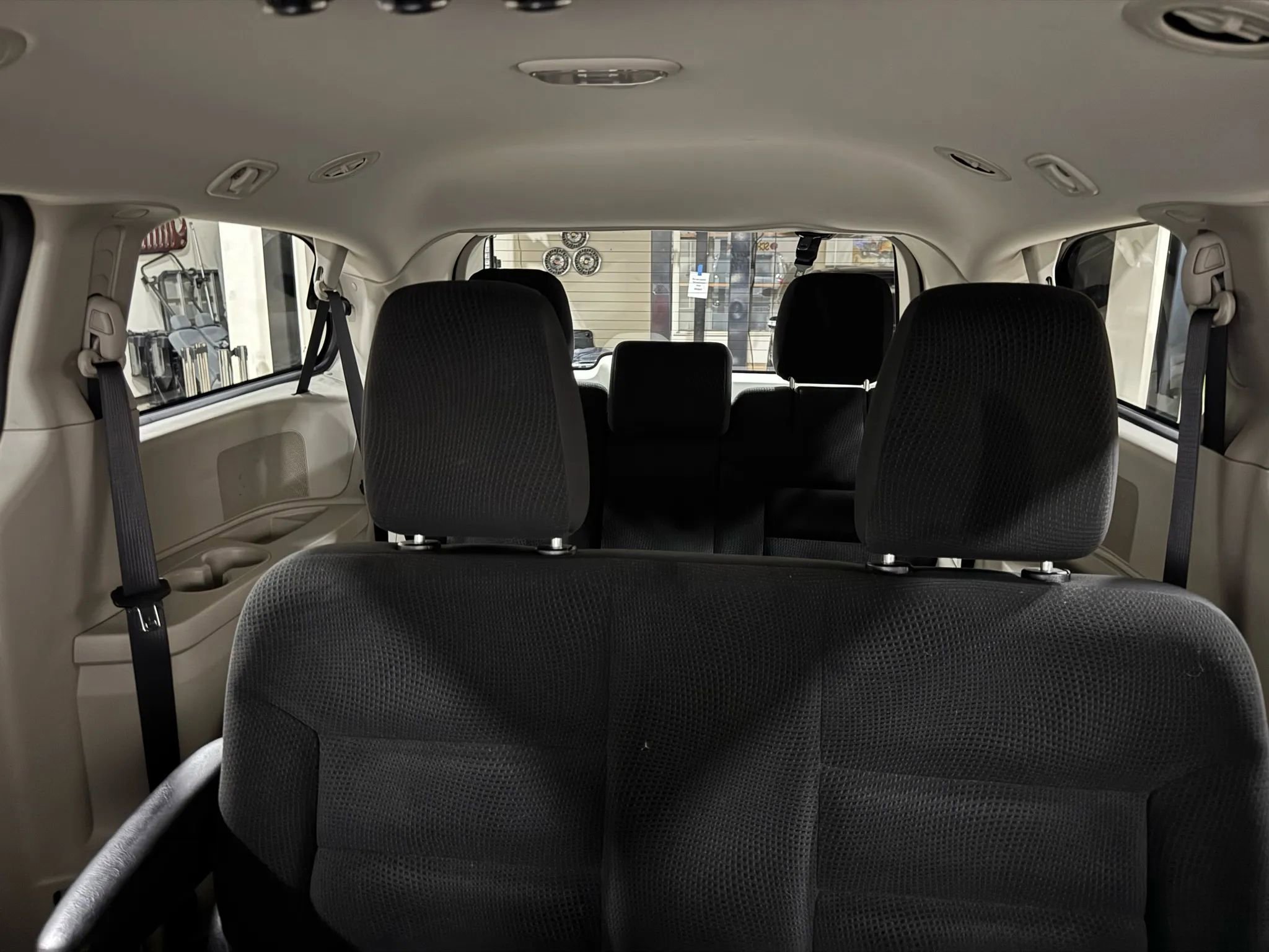 Used 2018 Dodge Grand Caravan SE image 49