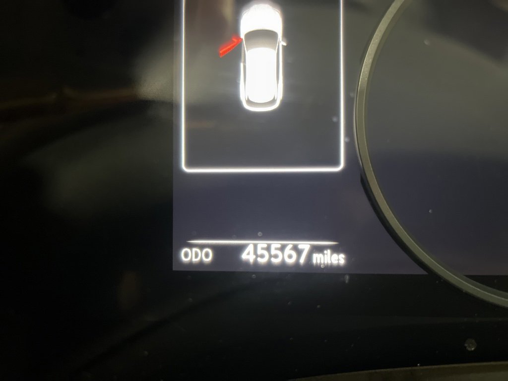 Used 2024 Lexus RX 350 Premium image 2