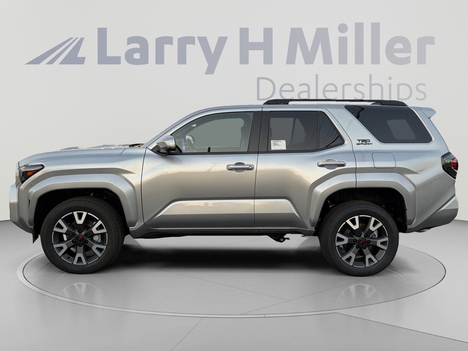 New 2026 Toyota 4Runner TRD Sport Premium AWD/4WD image 2