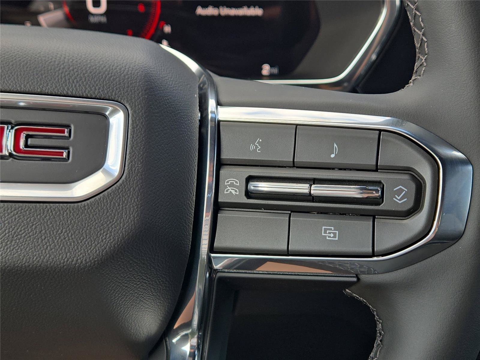 New 2026 GMC Canyon Elevation w/ Convenience Package RWD image 22