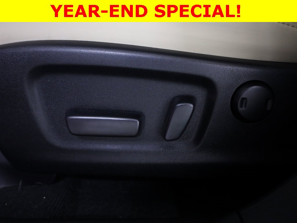 Used 2022 Lexus RX 450h AWD w/ Premium Package image 28