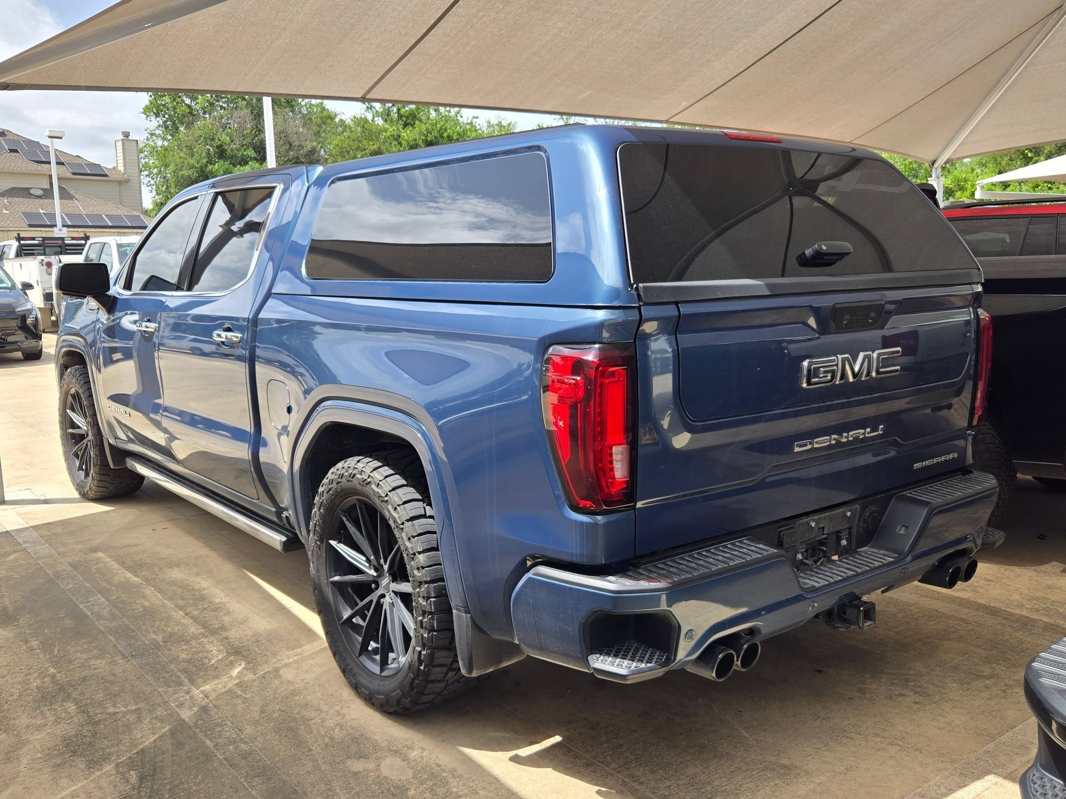 Used 2026 GMC Sierra 1500 Denali Ultimate AWD/4WD image 8