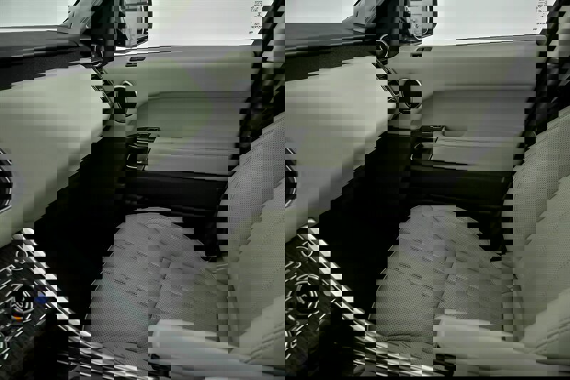 Used 2014 Land Rover Range Rover Sport HSE image 36