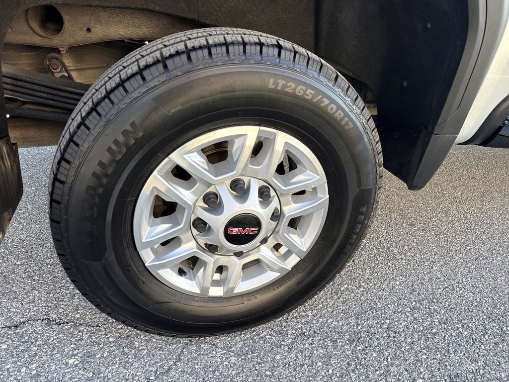 Used 2022 GMC Sierra 2500 SLE w/ SLE Convenience Package image 7