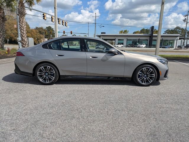 New 2026 BMW 530i xDrive w/ M Sport Package AWD/4WD image 3