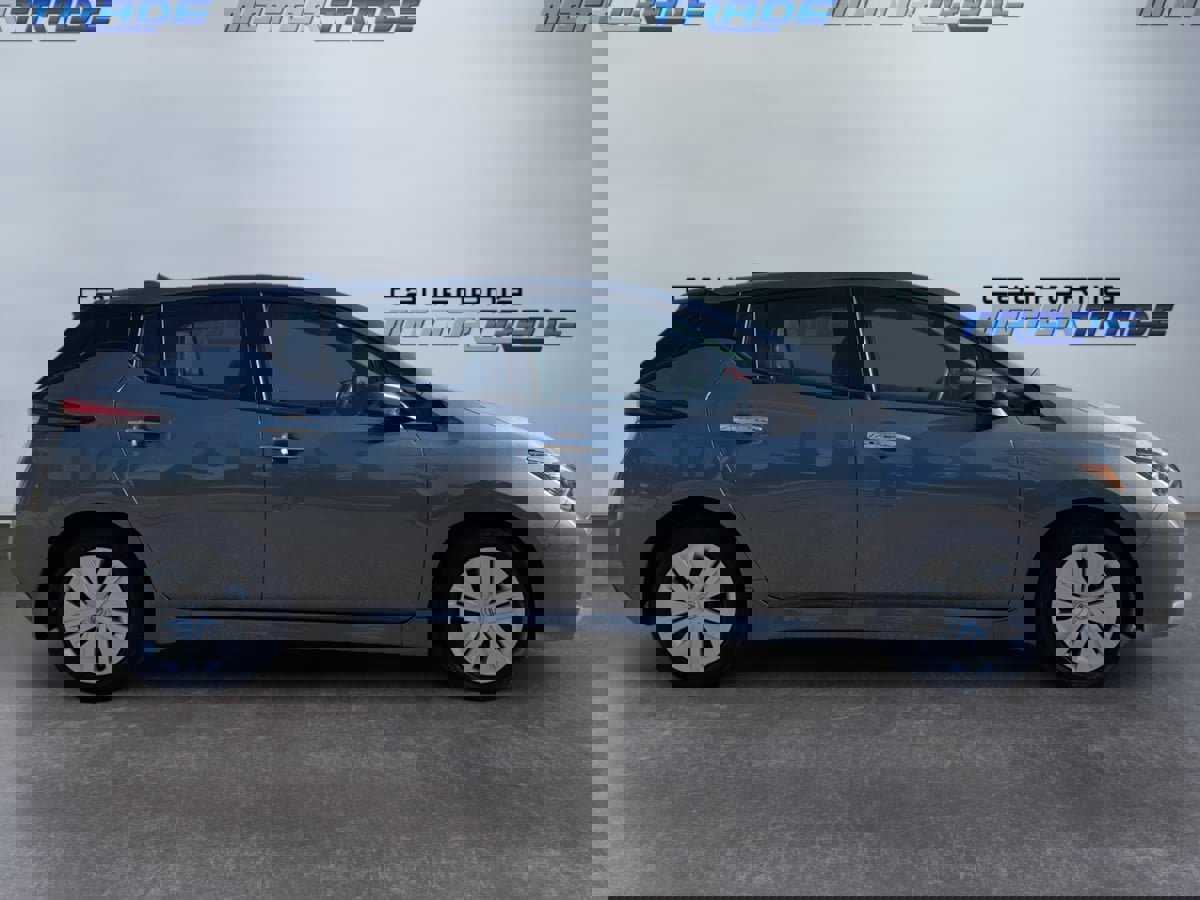 Used 2024 Nissan Leaf S image 4