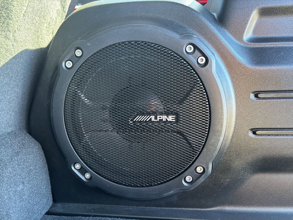 Used 2021 Jeep Wrangler Unlimited Sahara w/ Cold Weather Group image 17