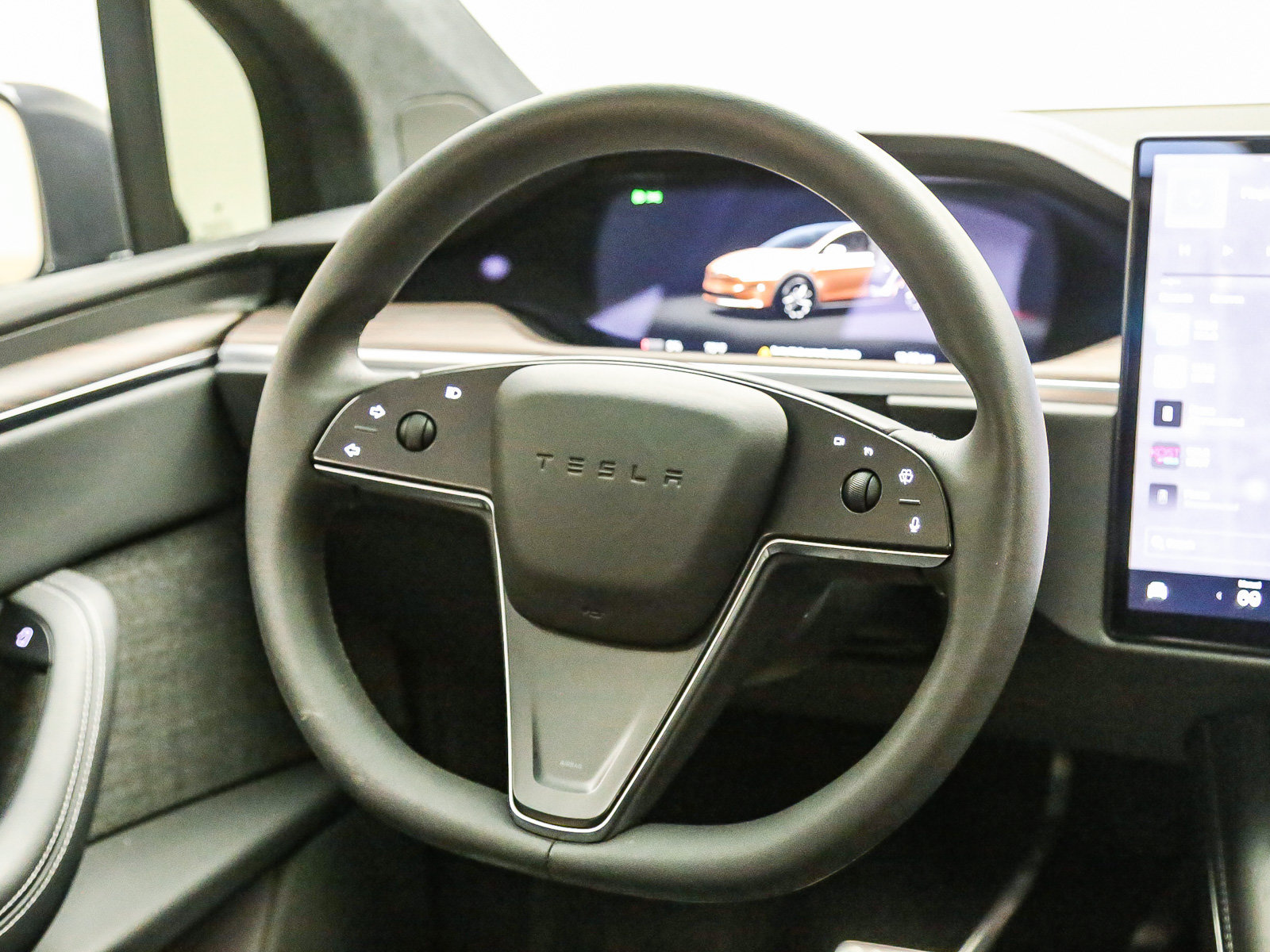 Used 2024 Tesla Model X AWD/4WD image 15