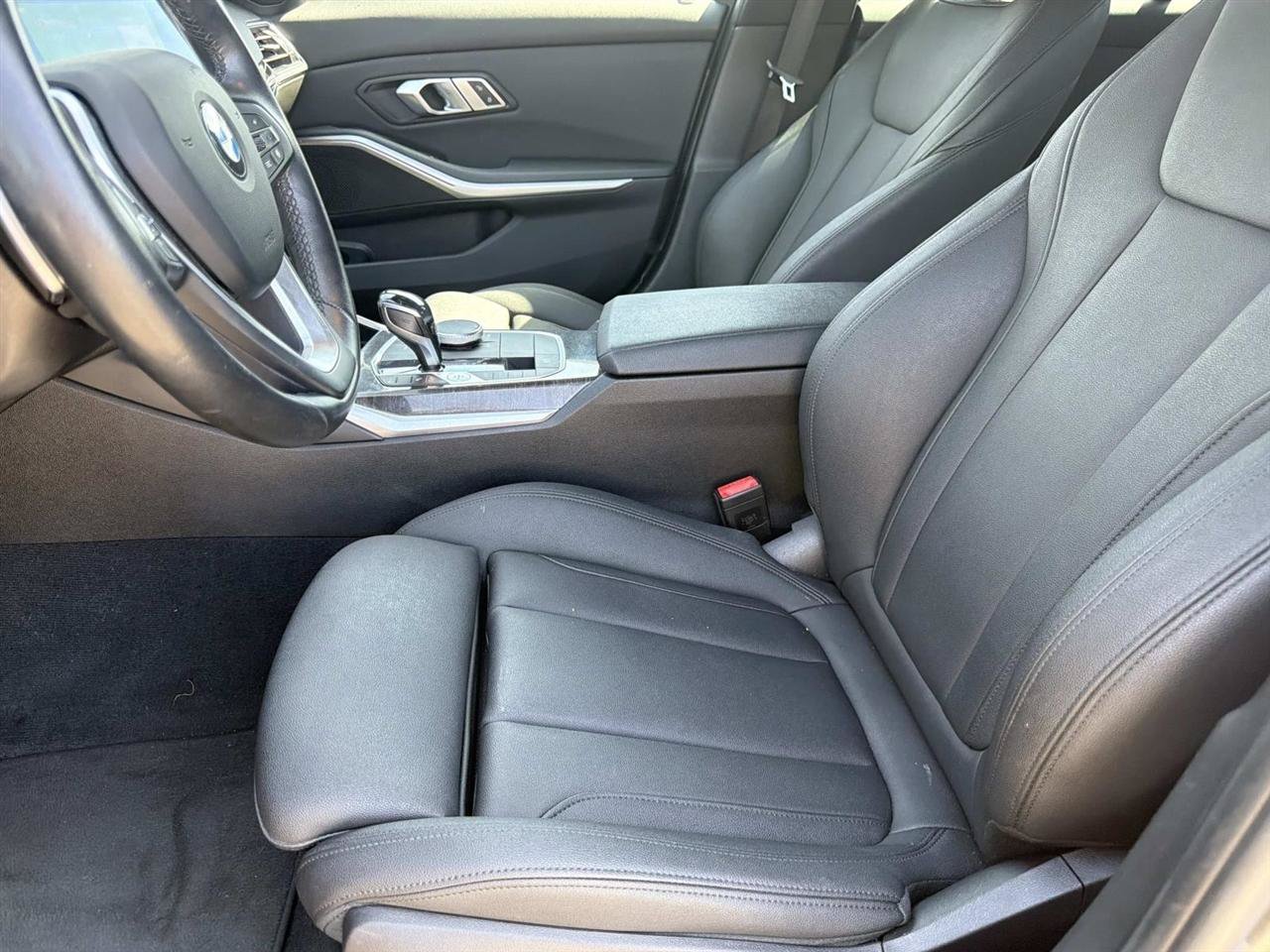Used 2020 BMW 330i Sedan w/ Convenience Package RWD image 13
