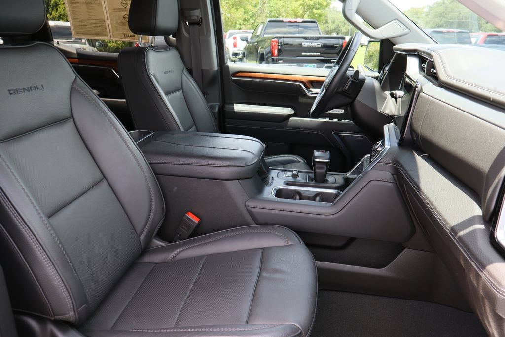 Certified 2023 GMC Sierra 1500 Denali w/ Technology Package RWD image 30