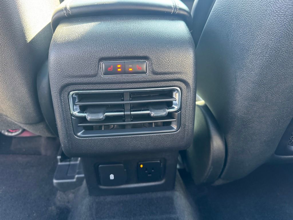 Used 2020 Lincoln Corsair Reserve w/ Equipment Group 201A image 28