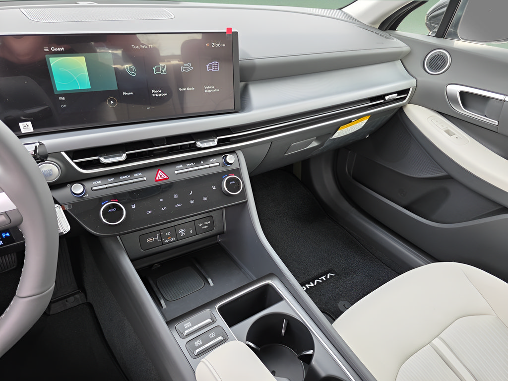New 2026 Hyundai Sonata SEL AWD/4WD image 17