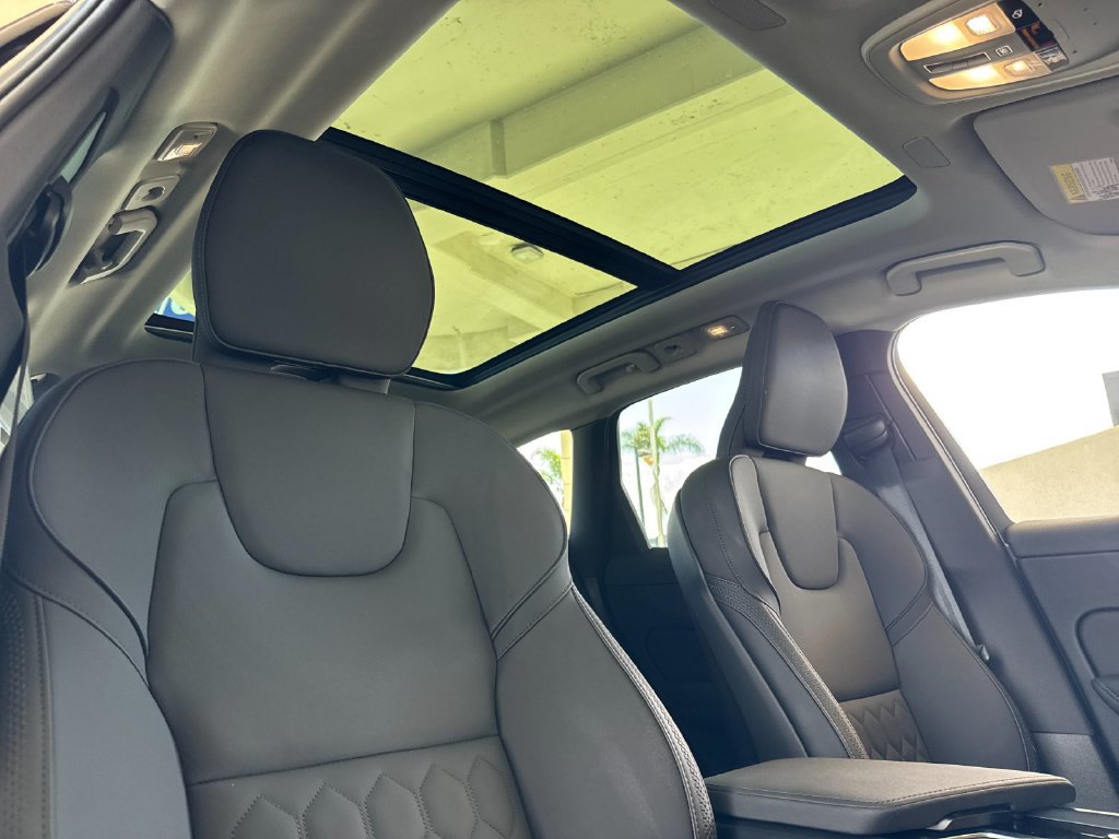 Certified 2026 Volvo XC60 B5 Plus AWD/4WD image 16