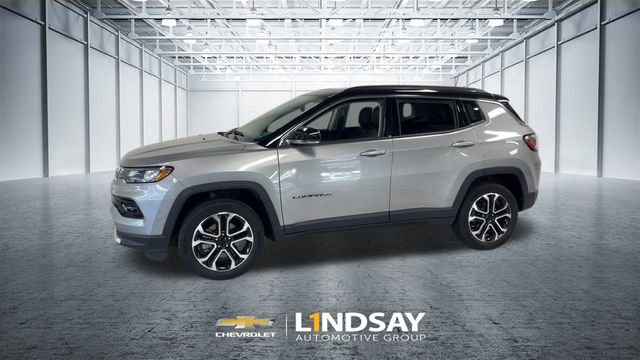 Used 2022 Jeep Compass Limited w/ Sun and Sound Group image 6