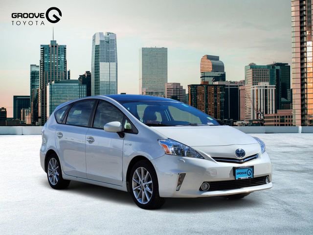 Used 2012 Toyota Prius V Five FWD image 7