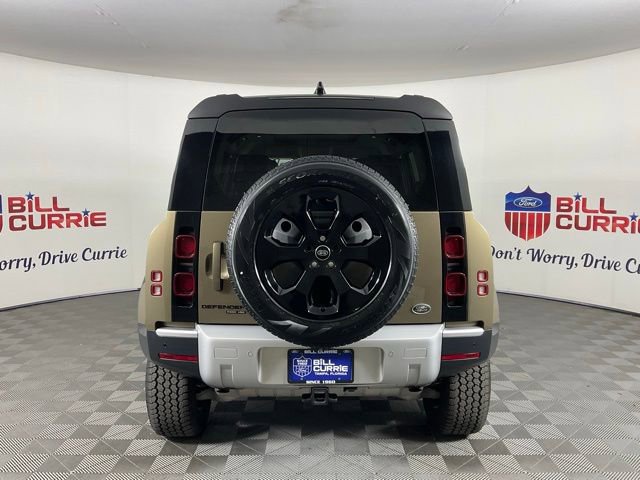 Used 2020 Land Rover Defender 110 HSE image 4