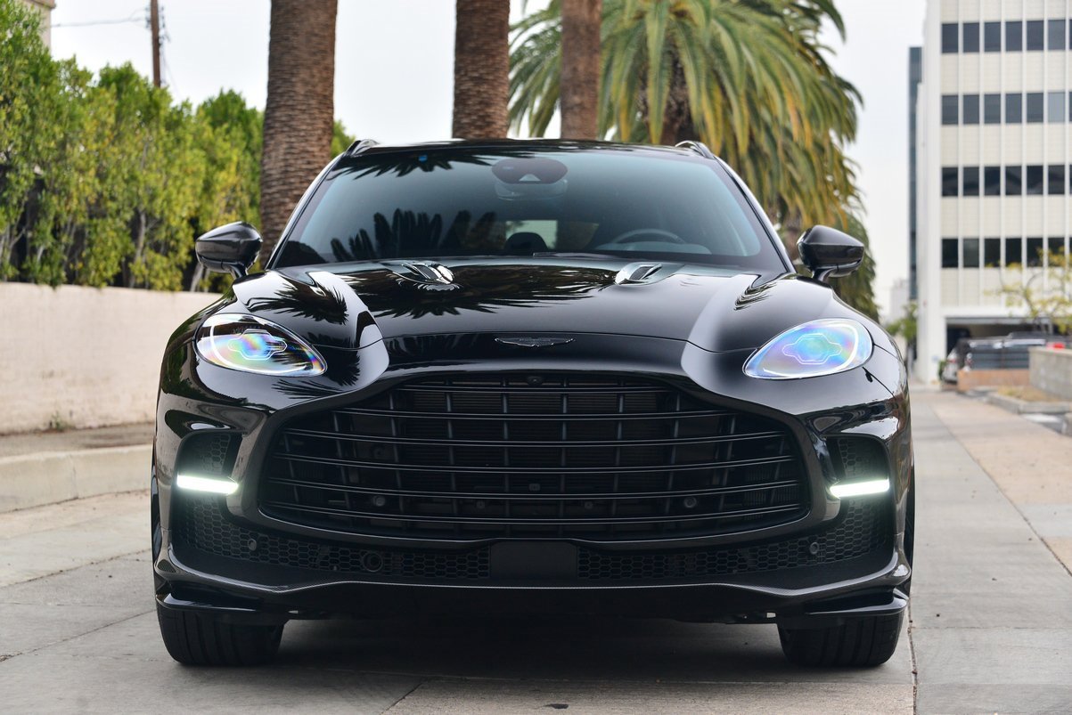 Used 2023 Aston Martin DBX 707 image 6