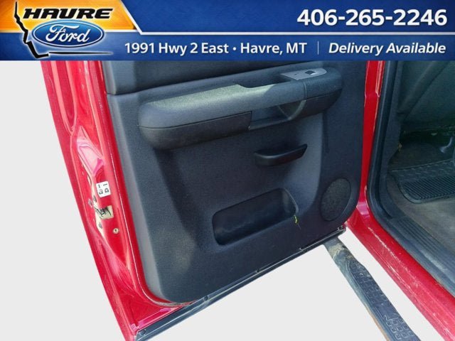 Used 2010 Chevrolet Silverado 2500 LT w/ Interior Plus Package AWD/4WD image 8