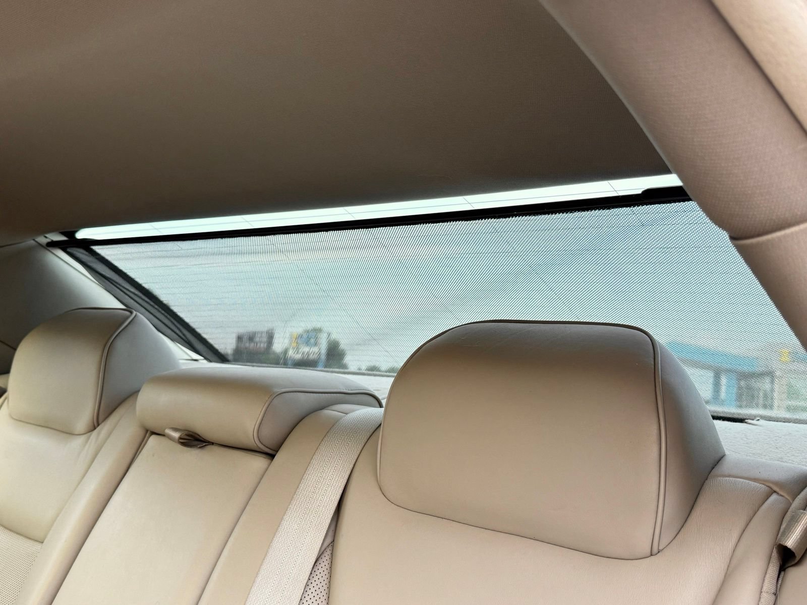 Used 2014 Chrysler 300 C RWD image 25