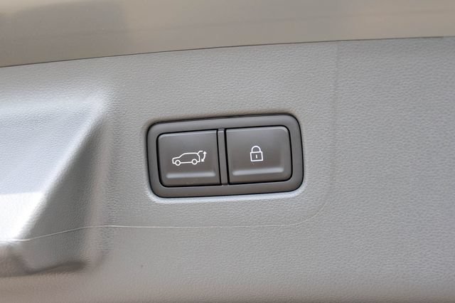 New 2026 Hyundai Santa Fe SEL FWD image 10