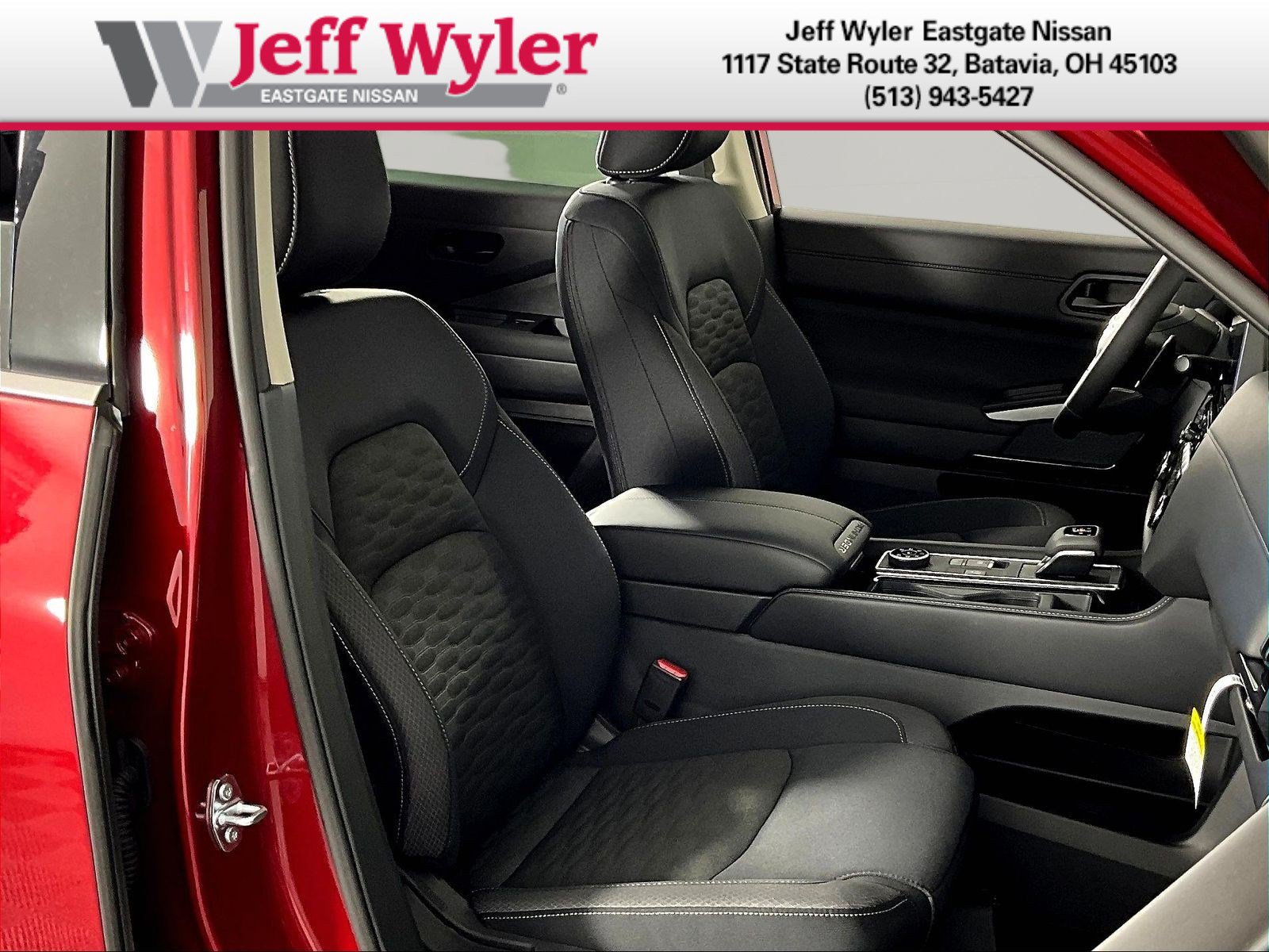New 2026 Nissan Pathfinder SV w/ Cargo Package AWD/4WD image 18