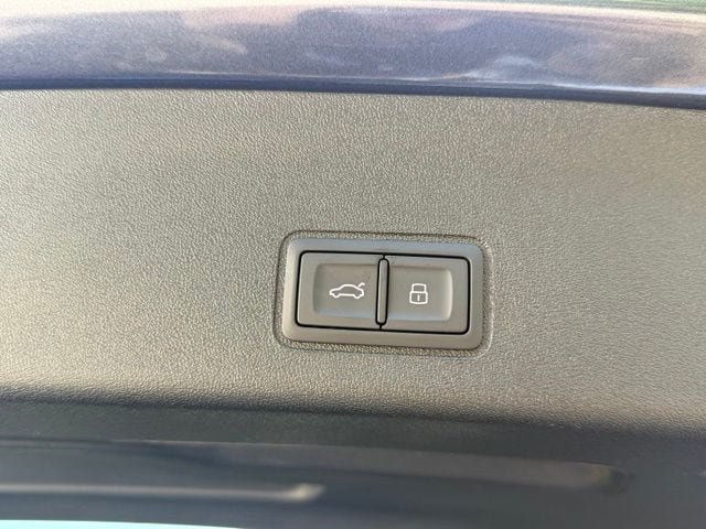 New 2026 Audi Q3 quattro 2.0T AWD/4WD image 12