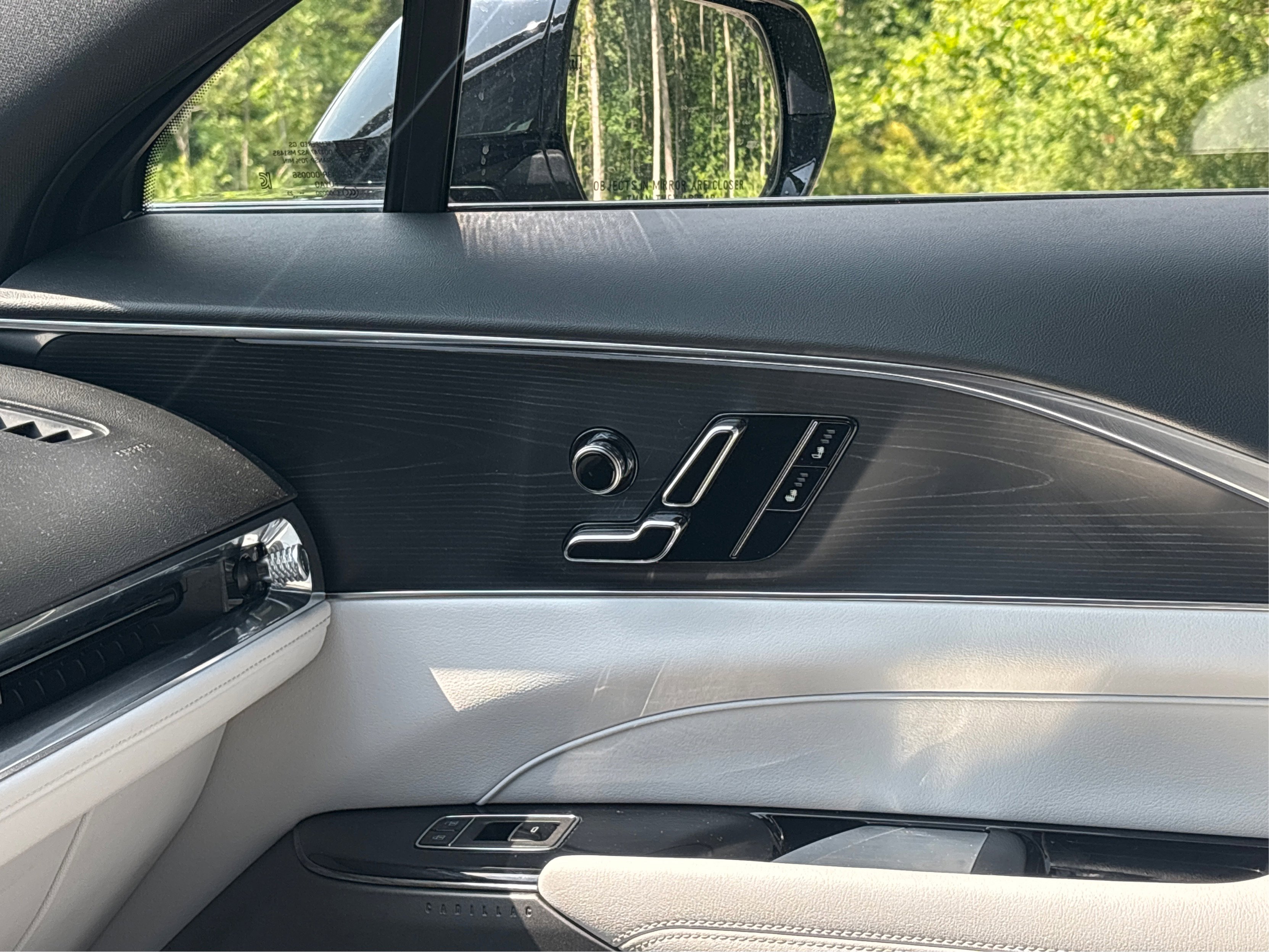 Used 2024 Cadillac Lyriq Luxury w/ LPO, Floor Liner Package image 55