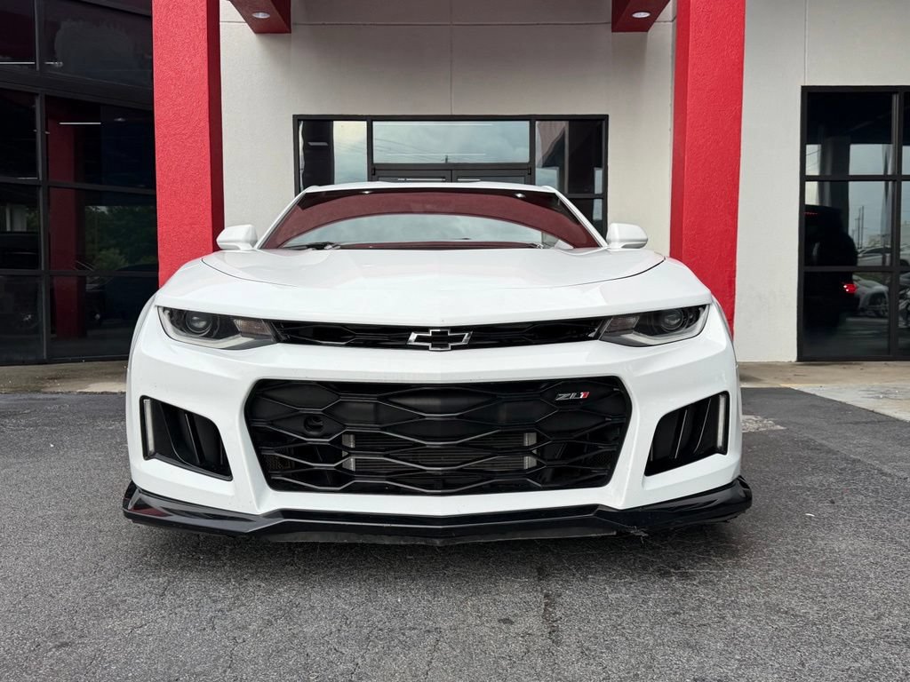 Used 2019 Chevrolet Camaro ZL1 RWD image 3