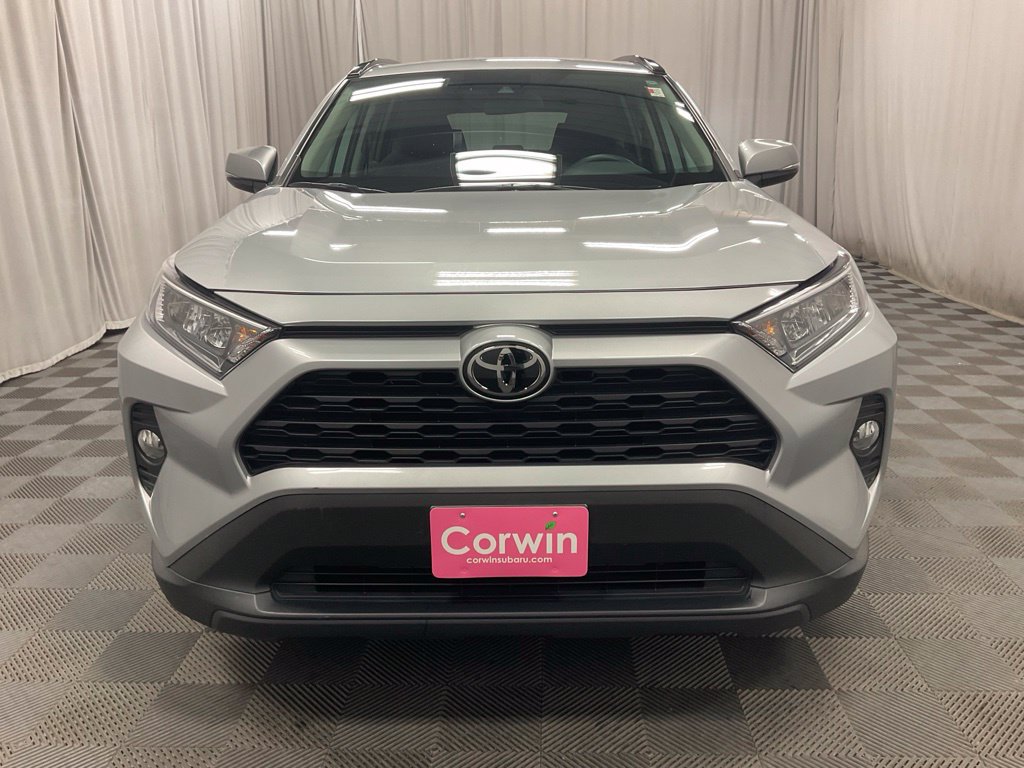 Used 2021 Toyota RAV4 XLE w/ XLE Grade Weather Package AWD/4WD image 8