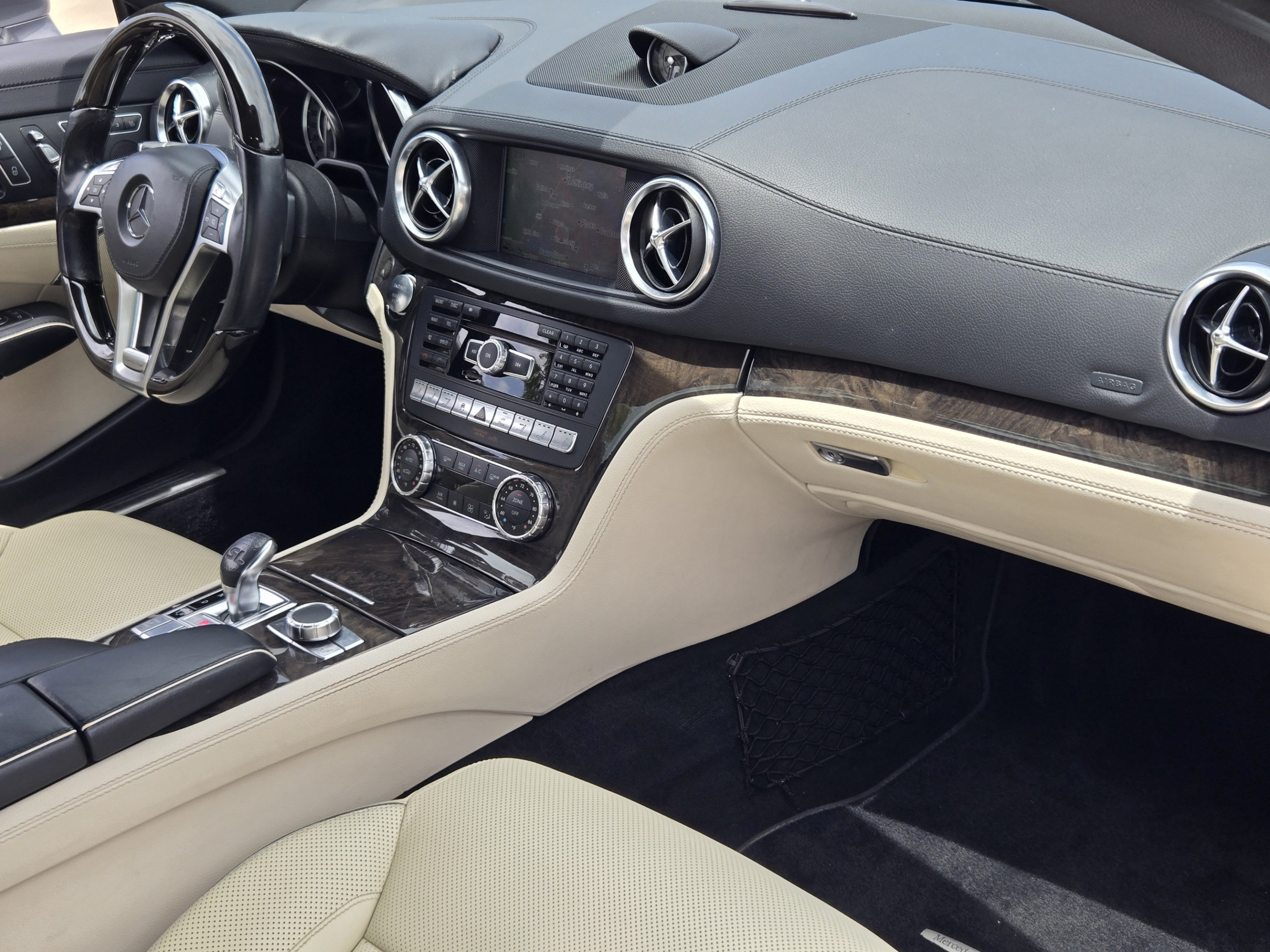 Used 2014 Mercedes-Benz SL 550 image 27