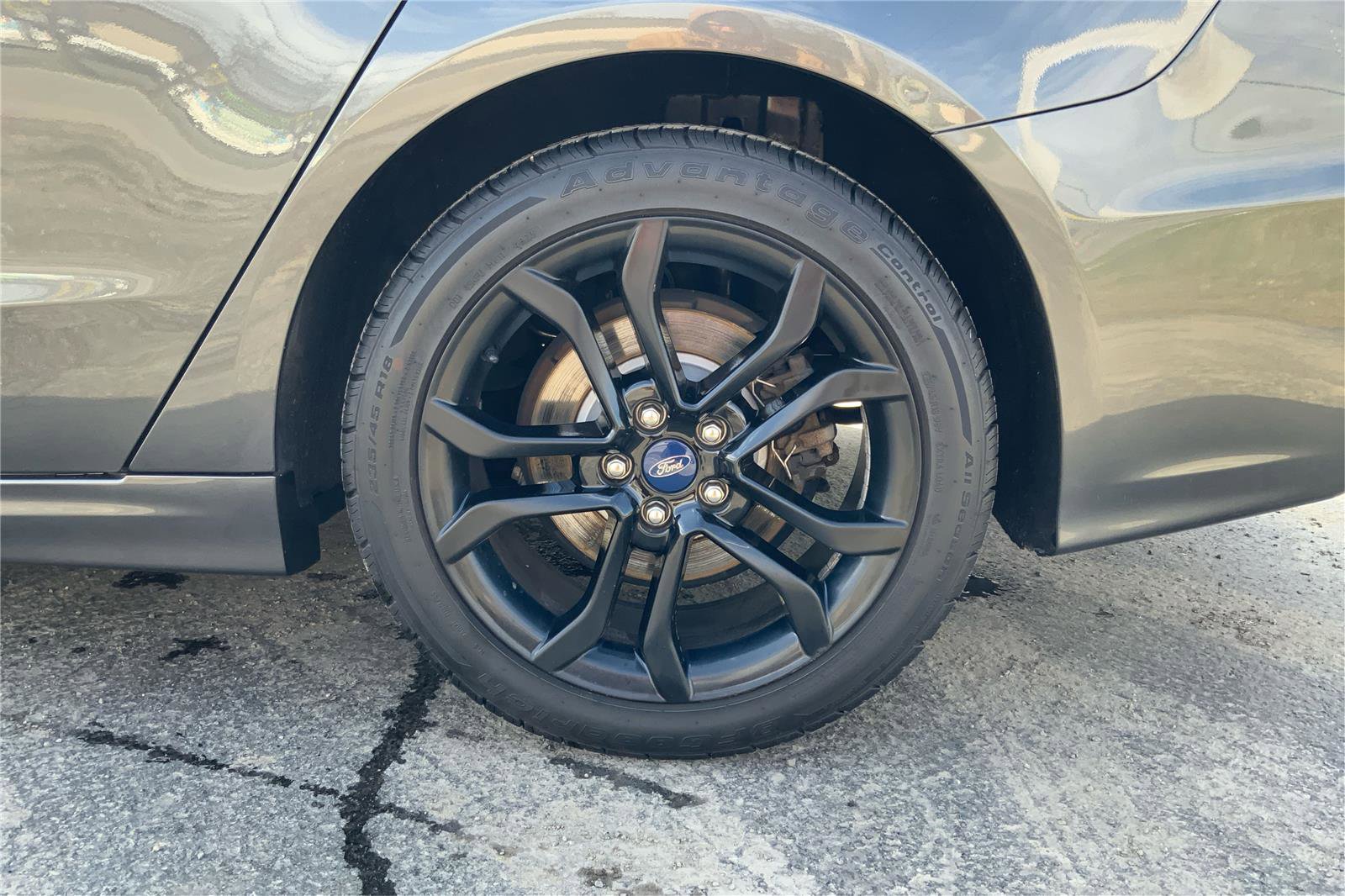 Used 2020 Ford Fusion SE w/ Equipment Group 151A image 29