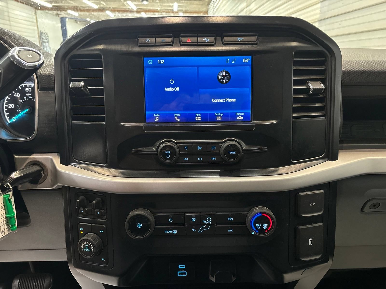 Used 2022 Ford F150 XL w/ FX4 Off-Road Package AWD/4WD image 18