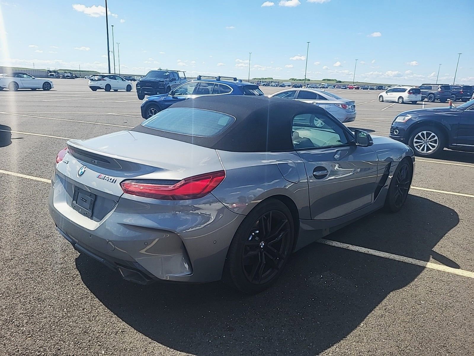 Used 2025 BMW Z4 M40i w/ Premium Package RWD image 6