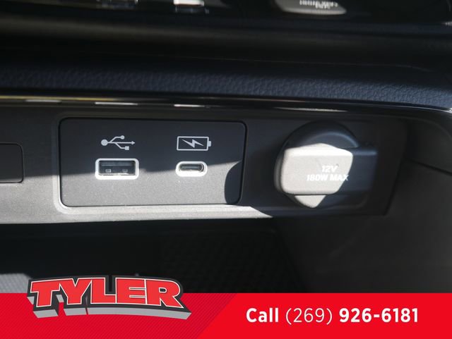 Used 2023 Honda CR-V Sport Touring image 32