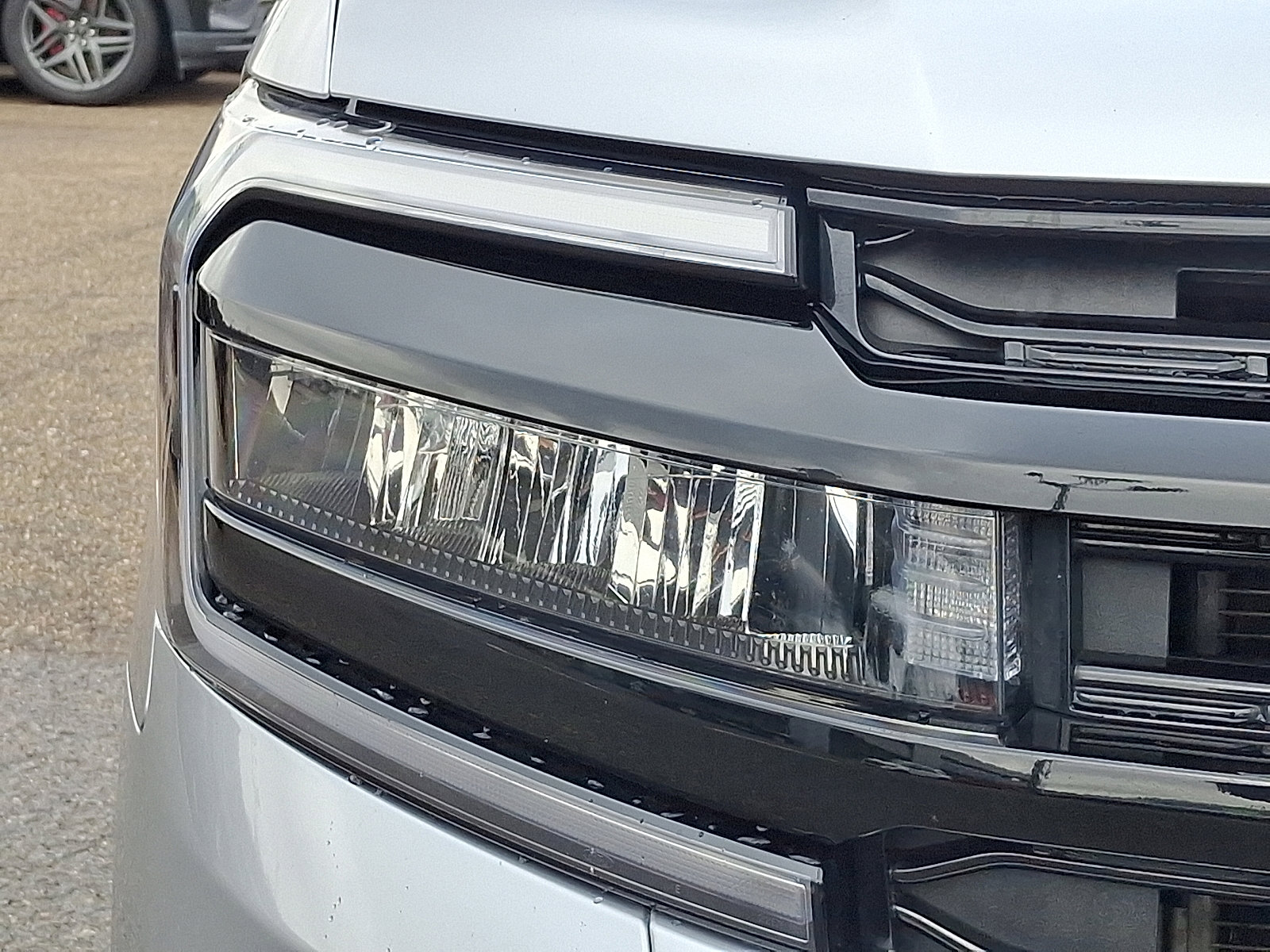 Certified 2022 Ford Expedition Limited image 9